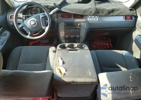 2008 Chevrolet Tahoe C1500 из США, поврежденный, VIN 1GNFC13CX8R123767